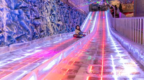 Sumokwon theme park