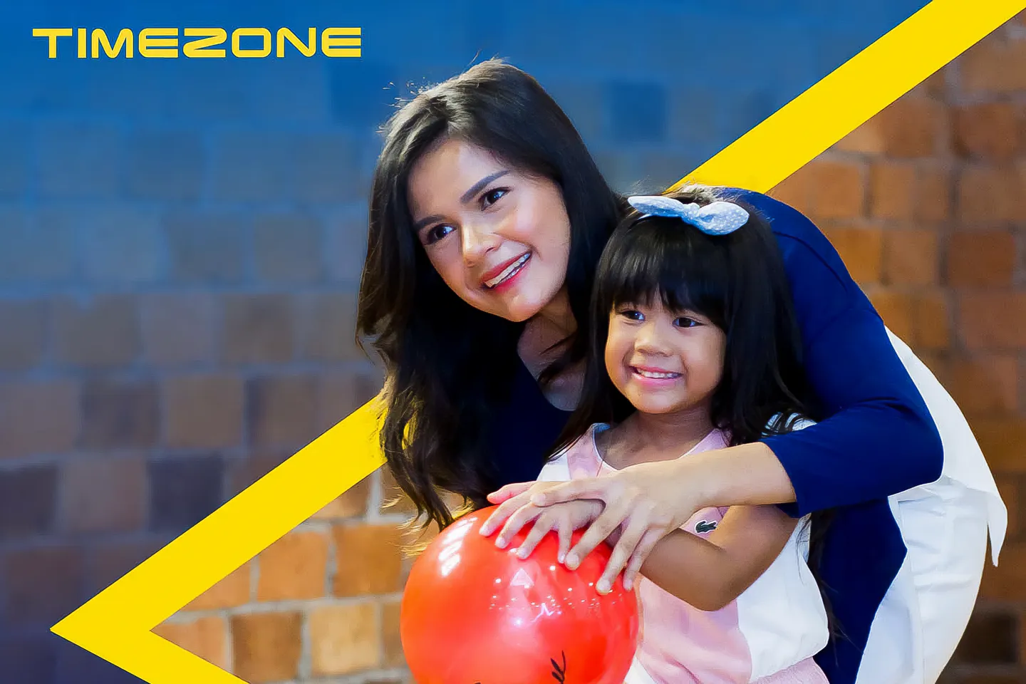 Timezone Paris Van Java