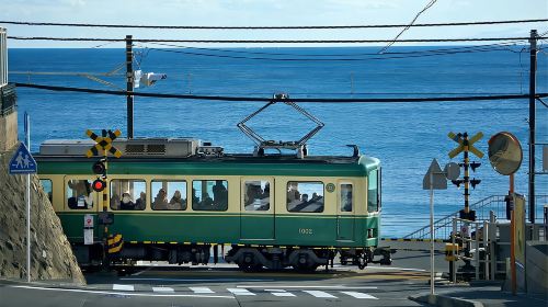 Tokyo: Kamakura & Enoshima Day Tour with Pickup & Train Ride Day Tours