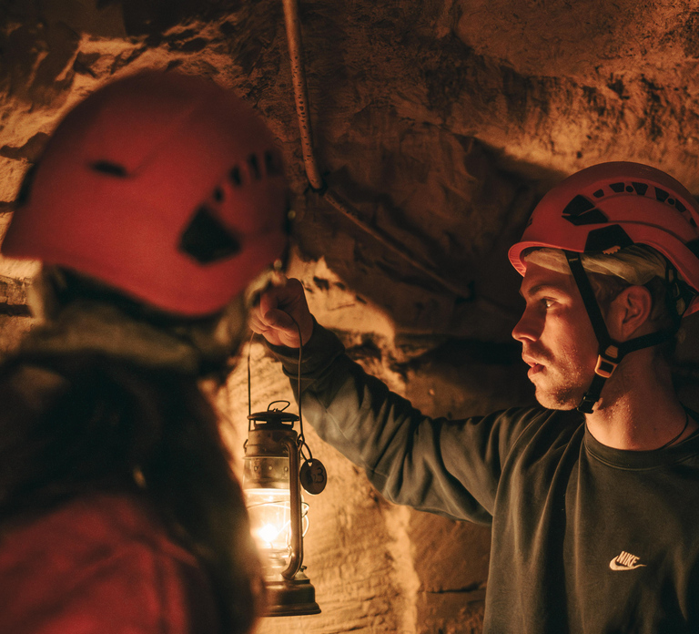 Valkenburg: Halloween Tour in the caves of Valkenburg