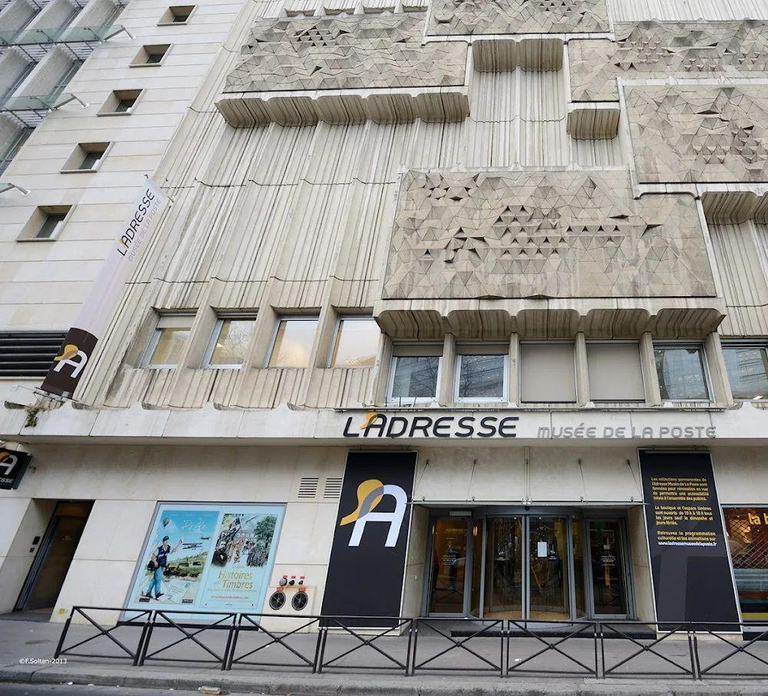 Paris: Musée de la Poste Ticket & Digital City Tour