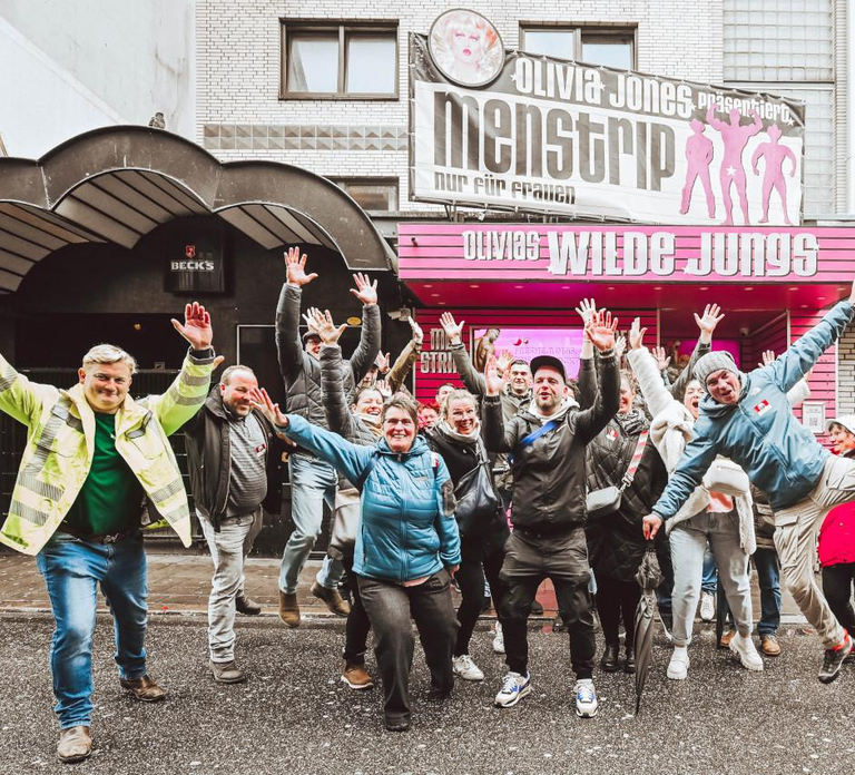 Hamburg: Reeperbahn & St Pauli Guided Tour with Kiez Insider