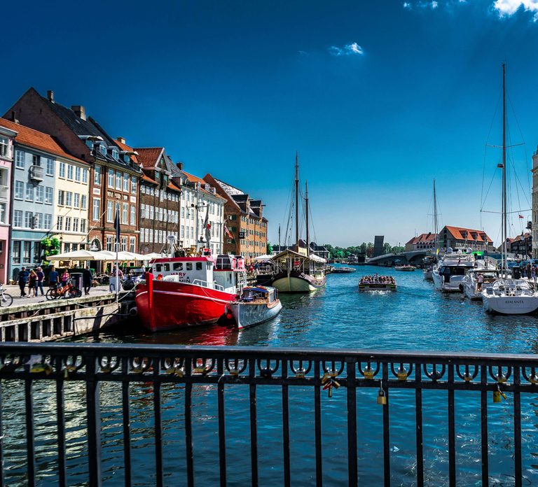 Copenhagen City & Christiansborg Palace Private Walking Tour