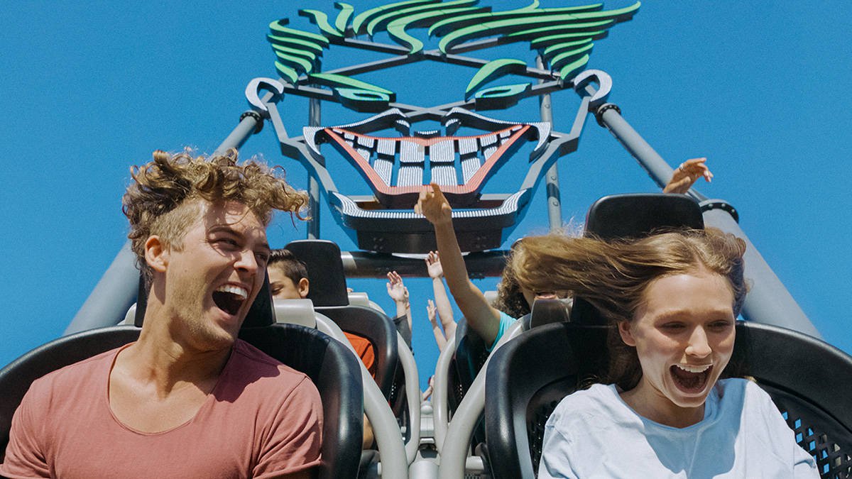 Village Roadshow Theme Parks - HolidaySG