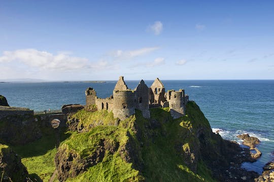Giants Causeway and Bushmills Distillery Whiskey Tasting from Belfast