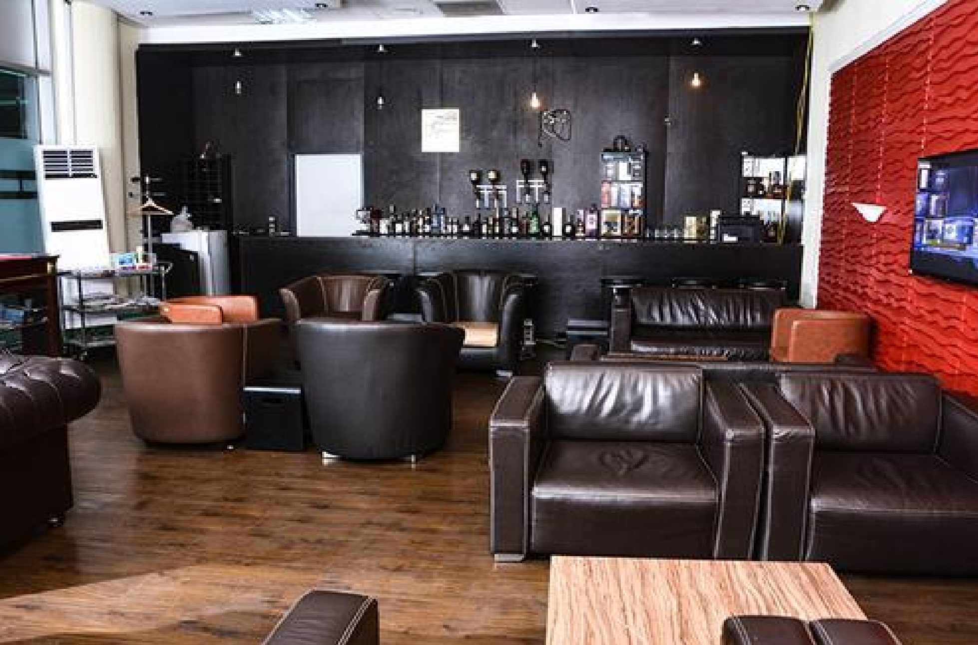 @9TYSIX VIP Lounge Nnamdi Azikiwe International Airport - HolidaySG