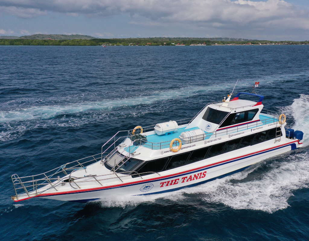 Fast boat Ticket to Nusa Penida by Tanis Fast Cruises