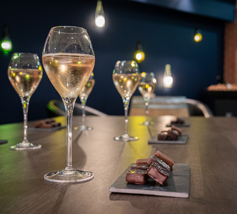 Passy-Grigny: Chocolate and Champagne Tasting Tour