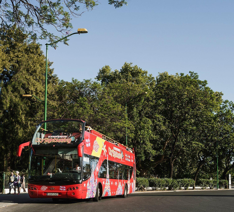 Potsdam: City Sightseeing Hop-On Hop-Off Bus Tour