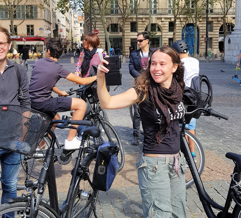 Paris: City Treasures Bike Tour