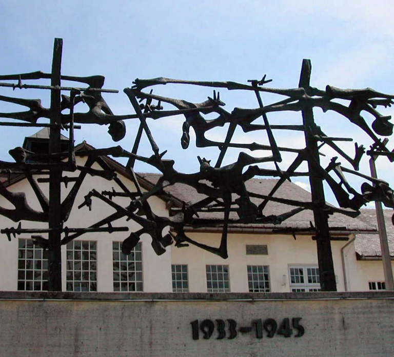 Private Dachau Memorial Site Tour from Munich
