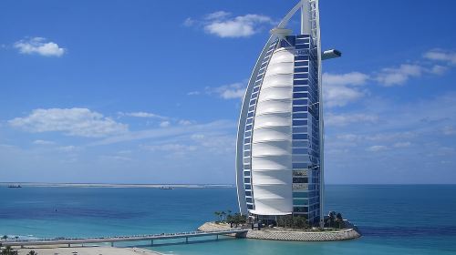  Dubai Personalised Sightseeing Tour in 4x4 Private Vehicle 