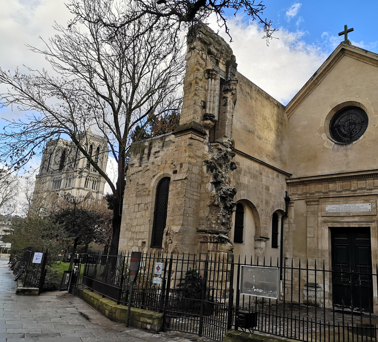 Paris: Romantic Piano Concert at Saint-Julien-le-Pauvre