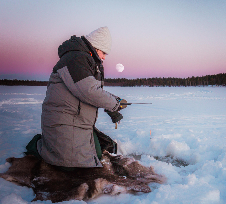 Authentic Reindeer Experience, Ice Fish & Lunch in the Wild