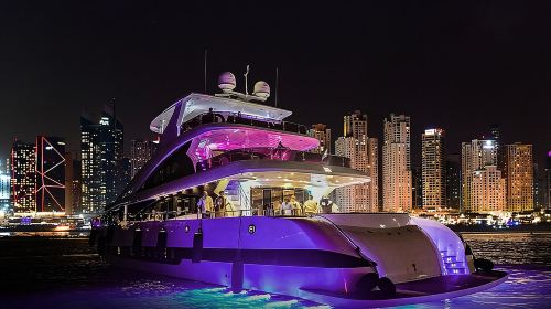 Dubai: Superyacht Party with Live DJ & Open Bar
