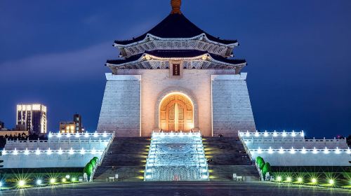 Chiang Kai-shek Memorial Hall + National Palace Museum + Shilin Official Residence Classic Taipei Half-Day Tour/5H Day Tours