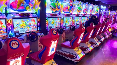 Have fun in Akihabara! Anime, video games and maid cafe one-day tour