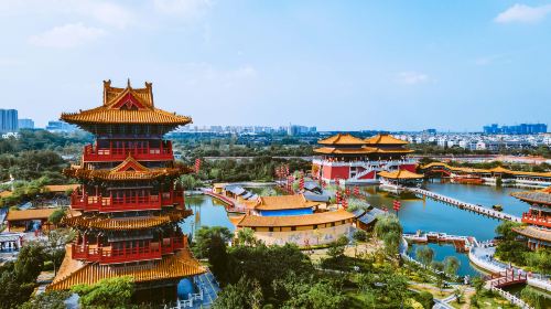 Kaifeng Millennium City Park + Kaifeng Fu (Kaifeng Palace) + Daxiangguo Temple 1-day tour Day Tours