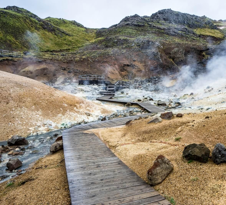 Reykjanes & Blue Lagoon (Premium Admission) - PRIVATE TOUR