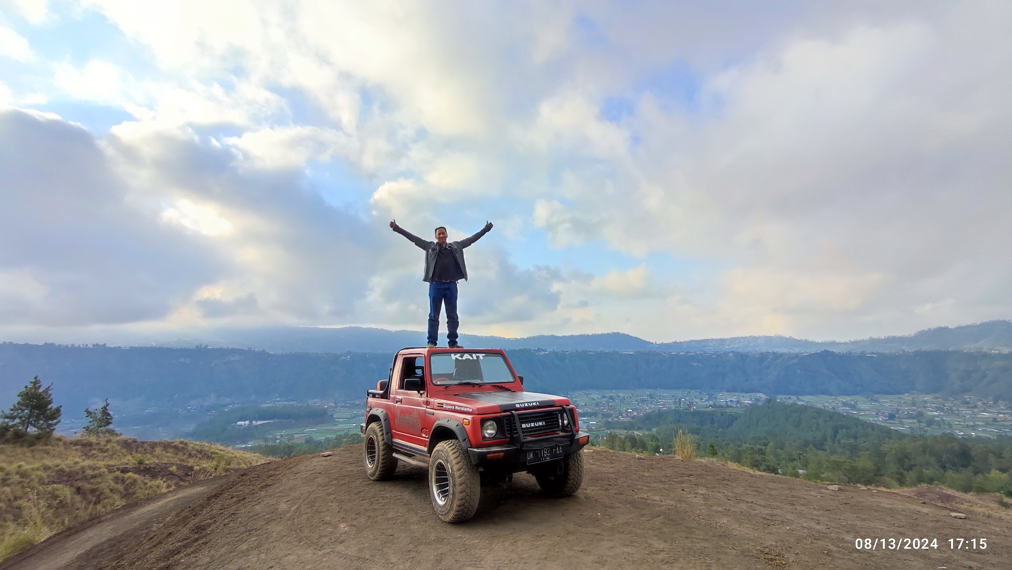Batur Volcano Sunset Jeep Tour - HolidaySG