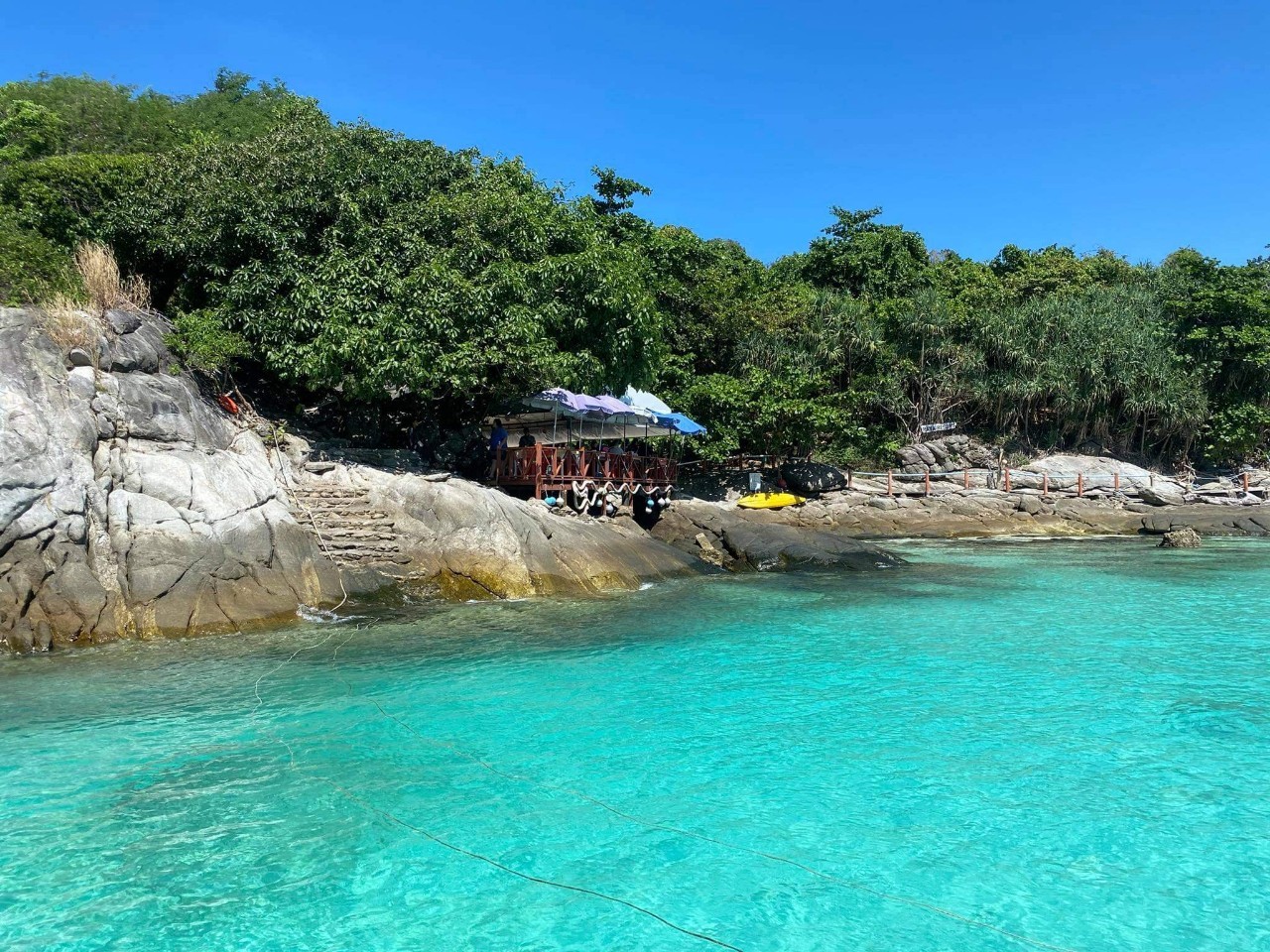 Join Tour Racha Island, Coral Island and Maithon Island by Speedboat from Phuket