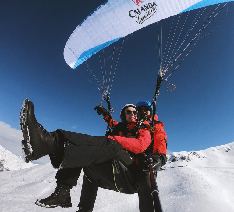 Davos: Tandem Paragliding Flight