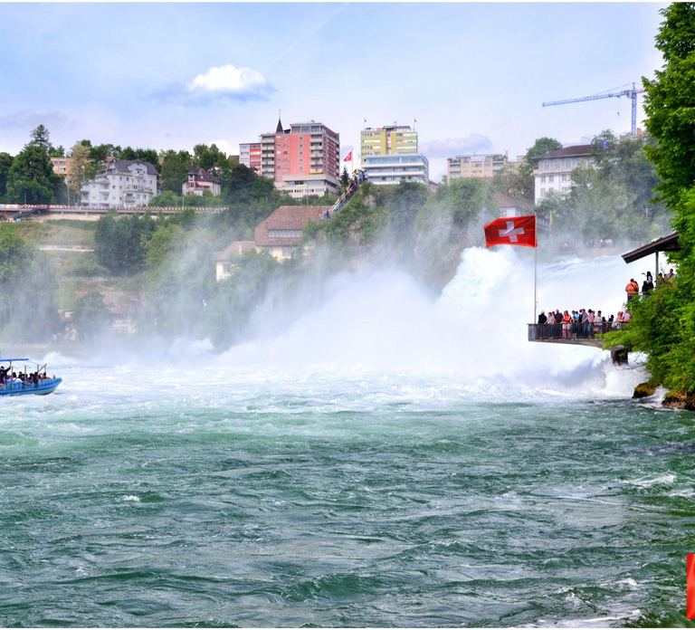 Zurich: Premium Guided Tour to Rhine Falls & Stein am Rhein