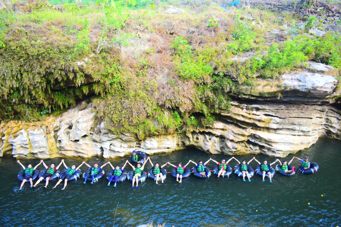 Tubing Sungai Oyo - HolidaySG