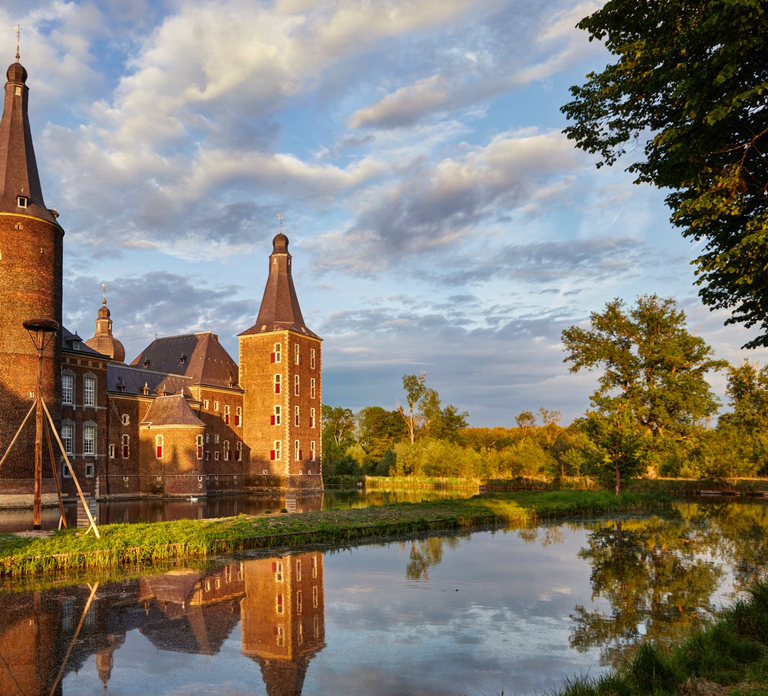 Hoensbroek: Entry Ticket to Hoensbroek Castle