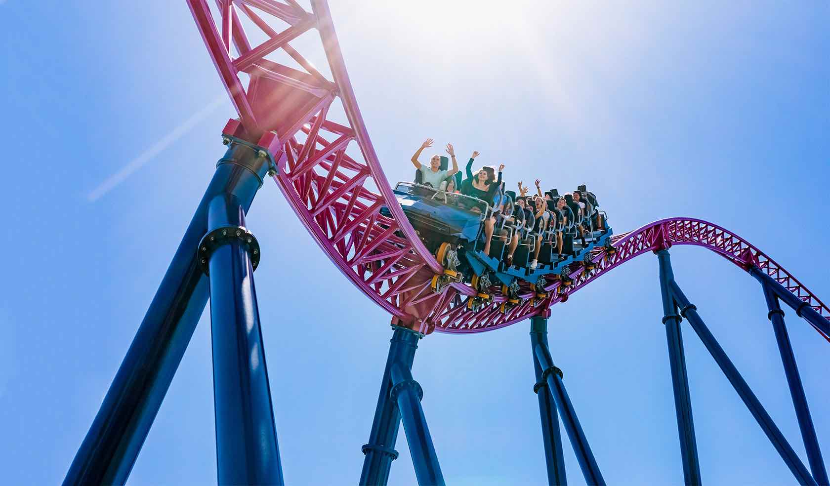 Village Roadshow Theme Parks - HolidaySG