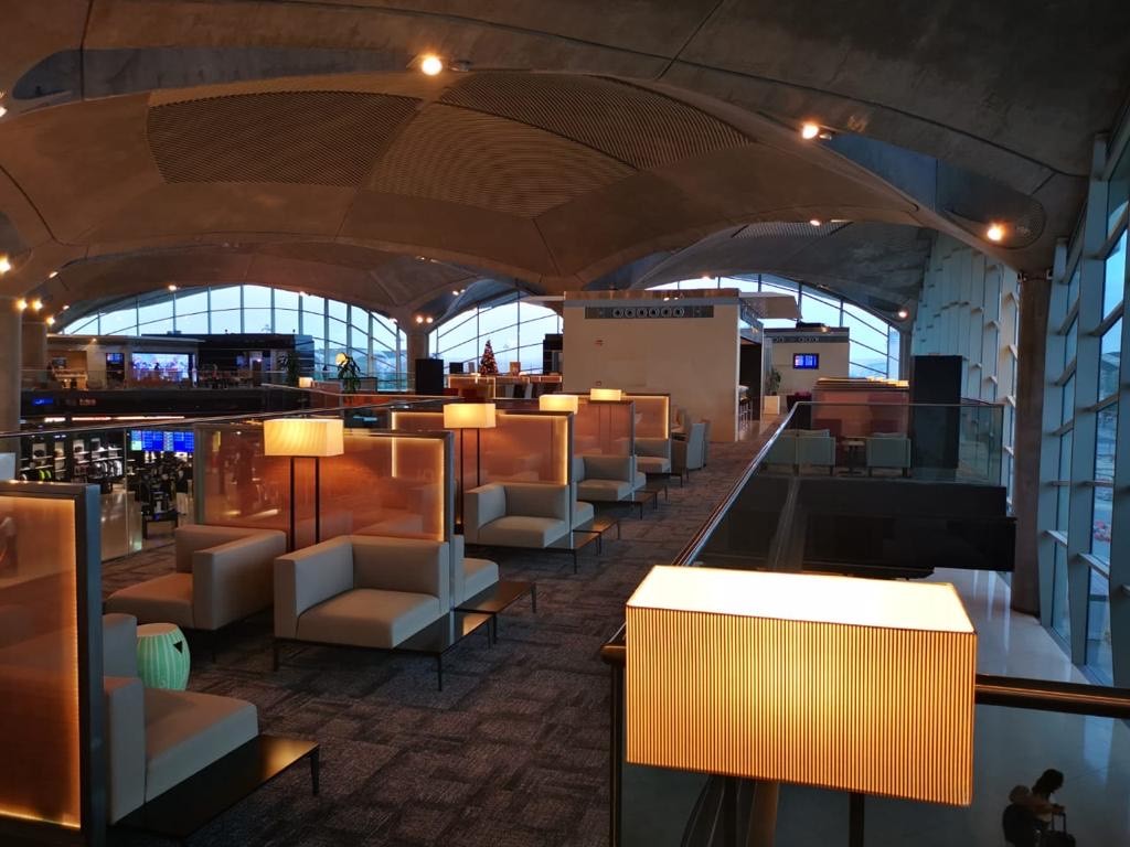 Crown Lounge Queen Alia International Airport - HolidaySG