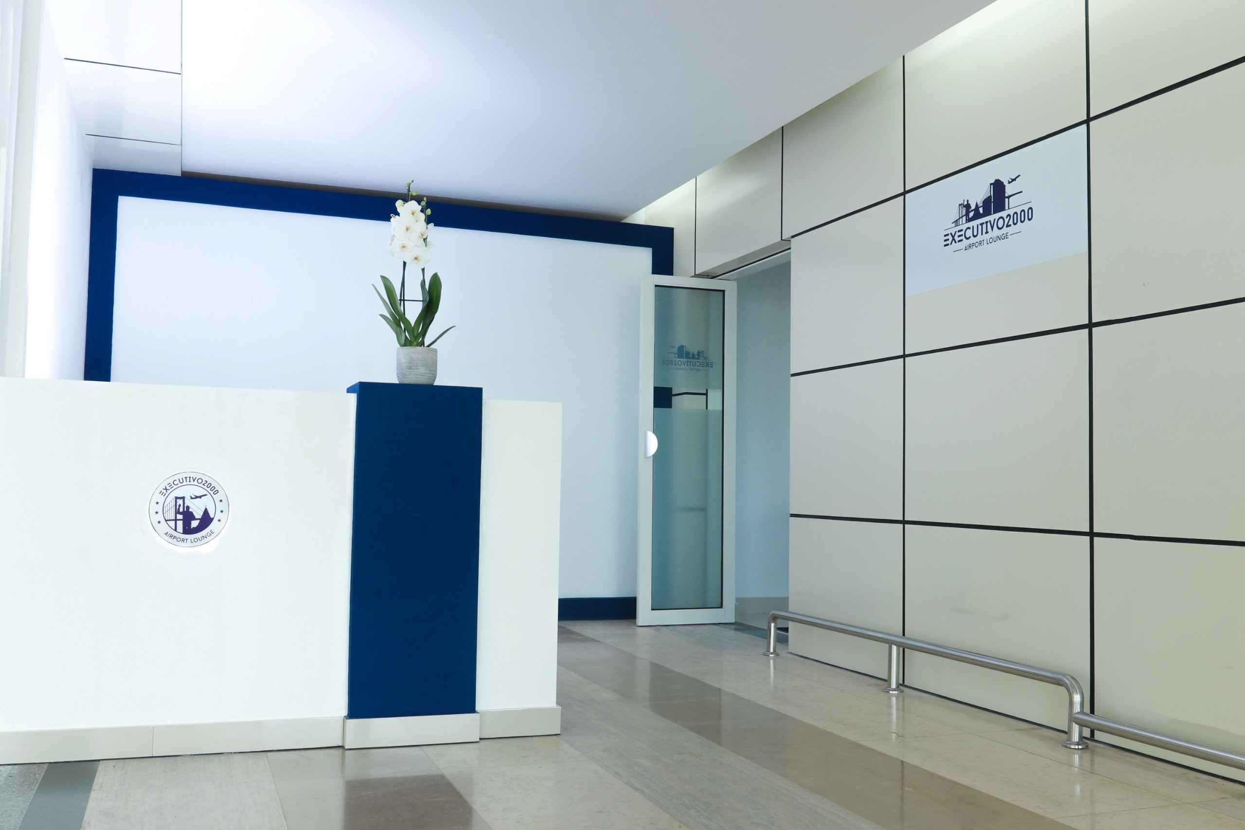 Executivo 2000 - Partidas Domesticas Maputo International Airport - HolidaySG