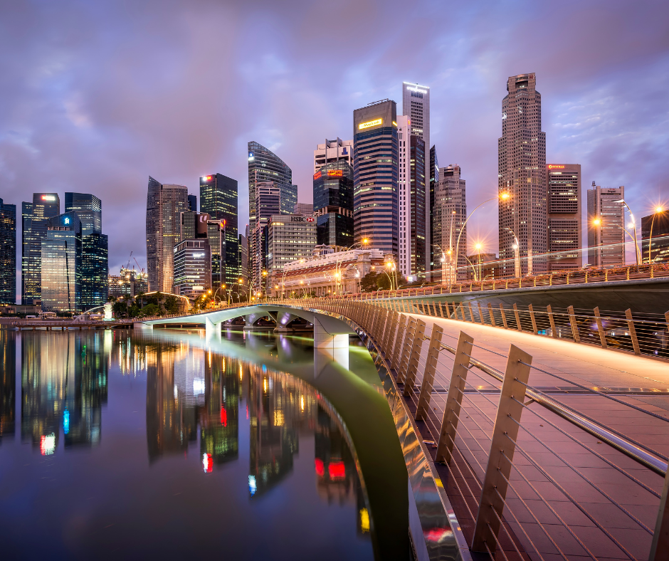 Singapore Marina Bay Night Walk with Spectra & Garden Rhapsody Shows
