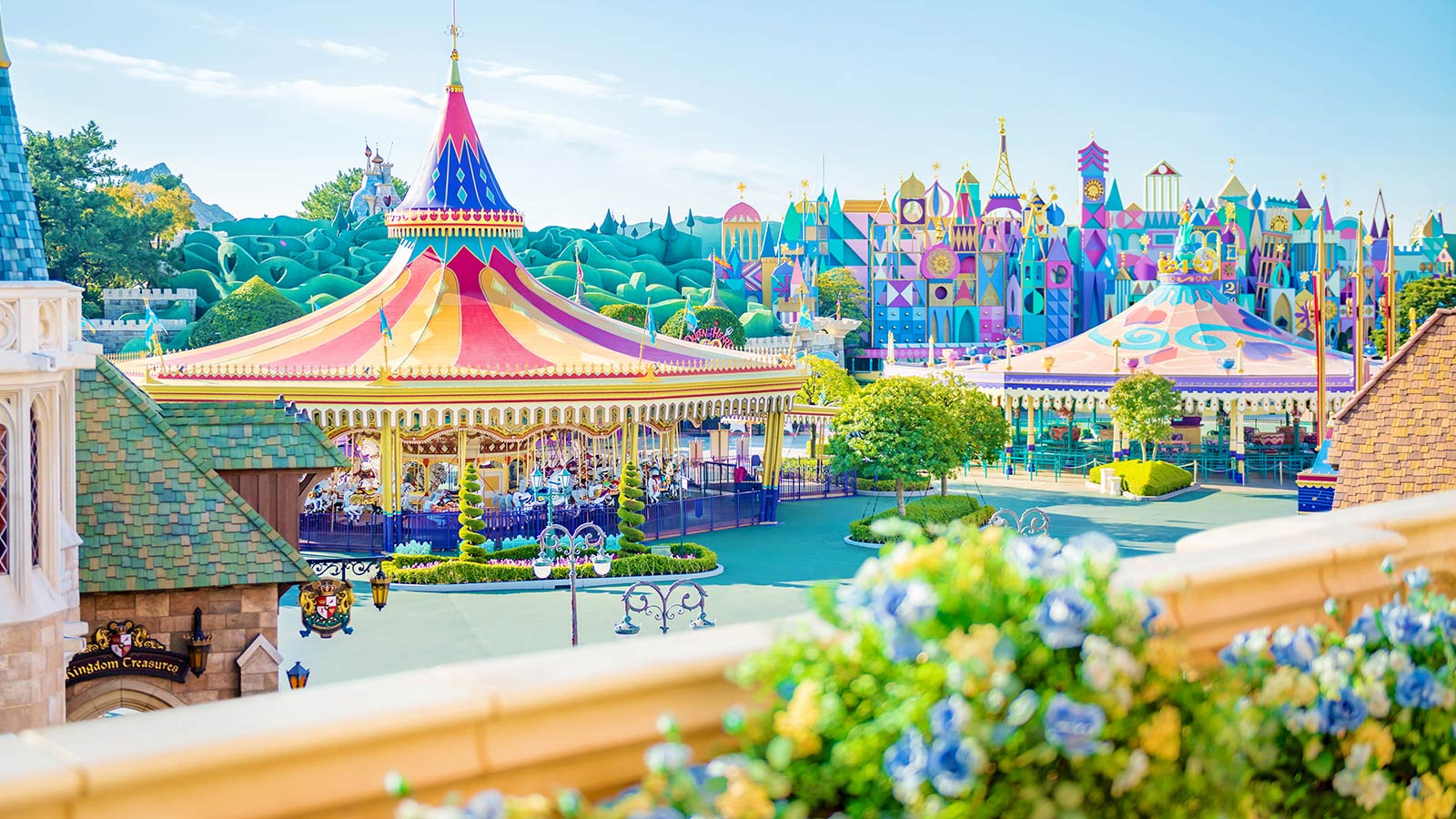 Tokyo Disneyland - HolidaySG