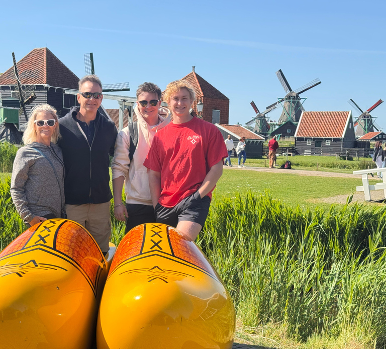 Amsterdam: Zaanse Schans Windmills & Zaandam E-Bike Tour