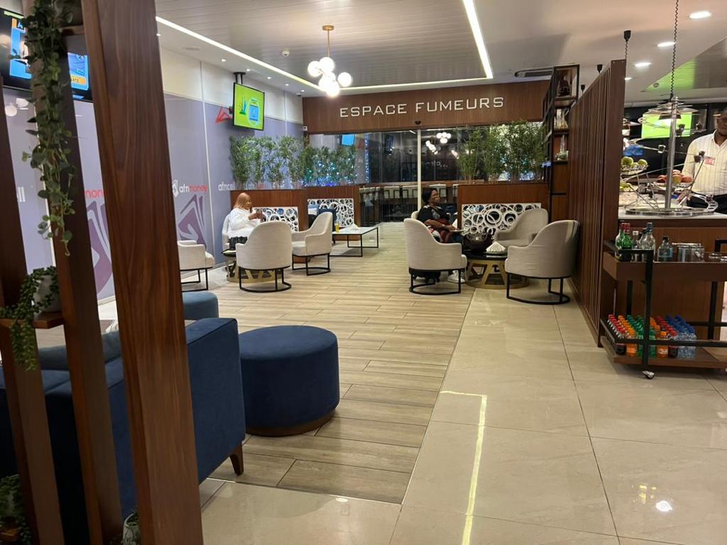 Le Meilleur VIP Lounge N'djili International Airport - HolidaySG