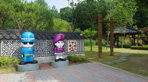 Seoul: DMZ Tour with Optional Suspension Bridge Day Tours