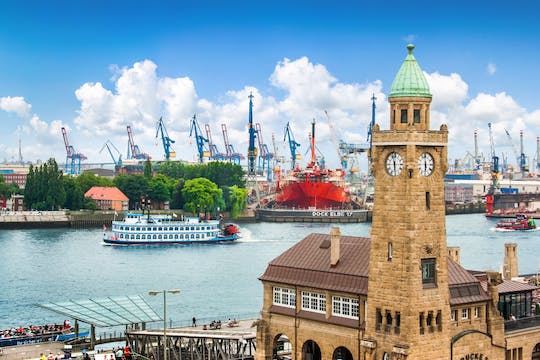 U-Boot Museum & war history private tour in Hamburg