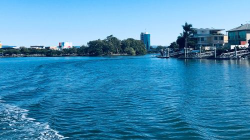 Hopo Gold Coast Ferry