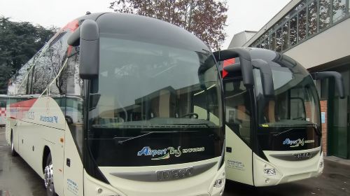 Milan Linate Airport (LIN) - Round-Trip Bus to/from Milan City Center [Instant Booking/Convenient & Fast] Transport Passes