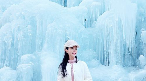 Eobi Ice Valley + Nami Island + Gangchon Railbike + The Garden of Morning Calm One Day Tour (Depart from Seoul, Winter Exclusive) Day Tours