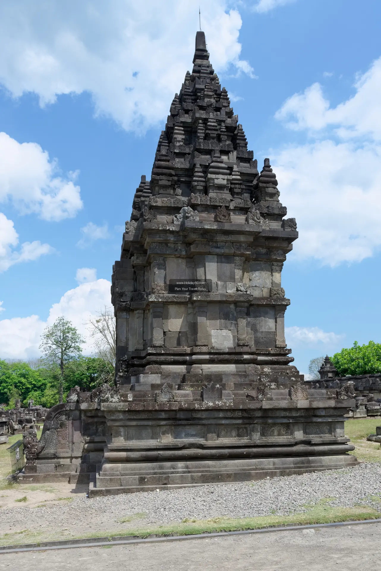 Borobudur - Indonesia | HolidaySG