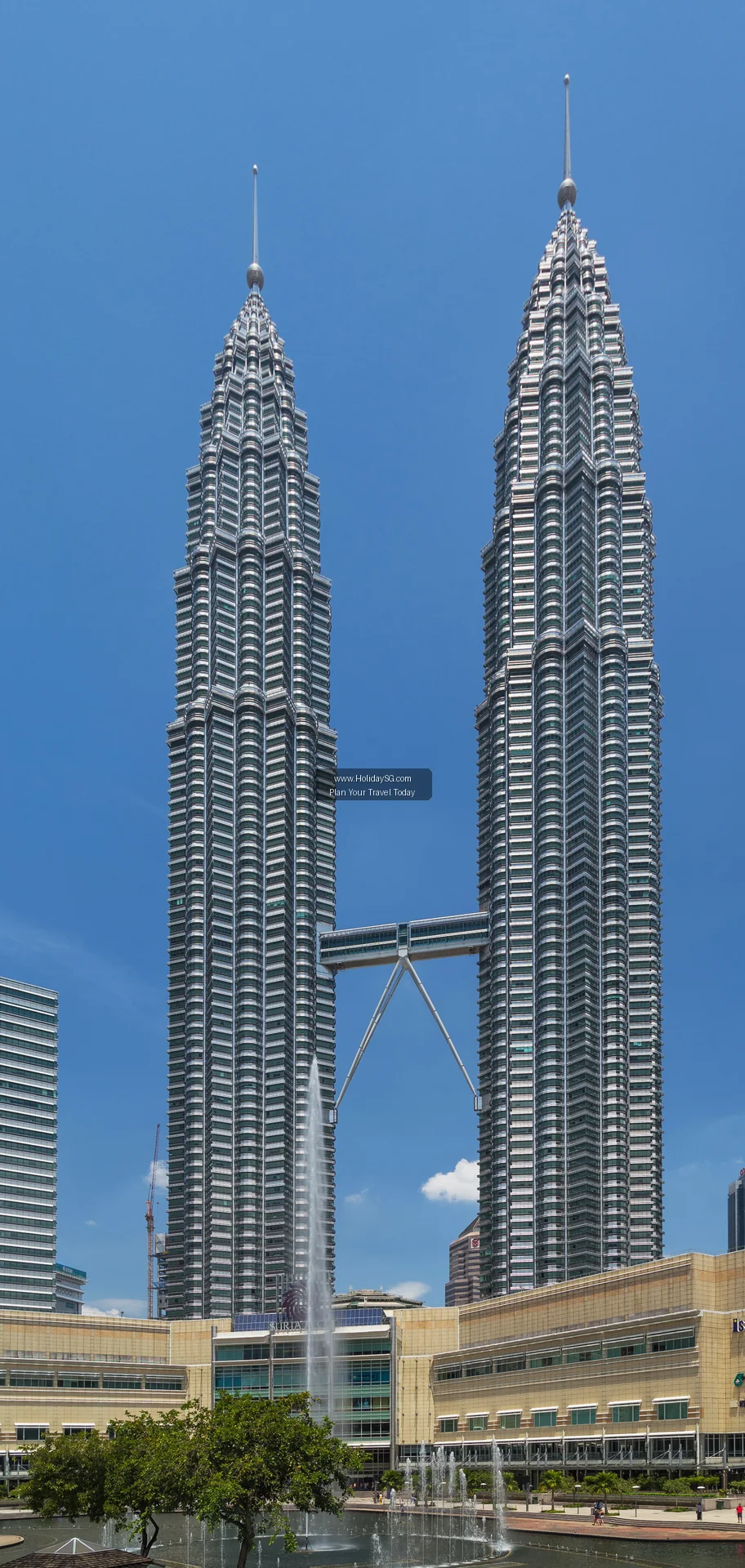 Petronas Twin Towers Malaysia 002