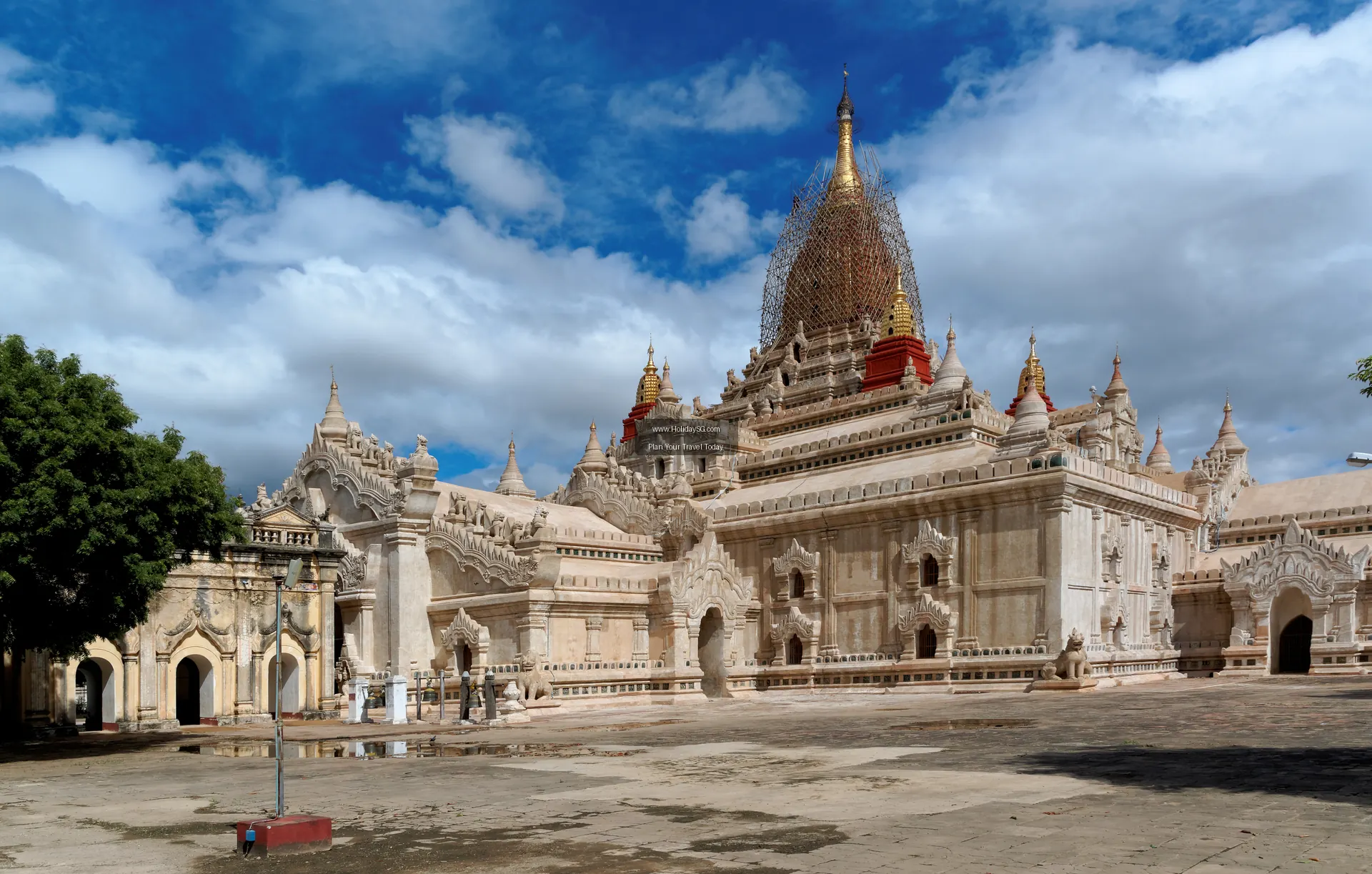 Ananda Temple - Myanmar | HolidaySG