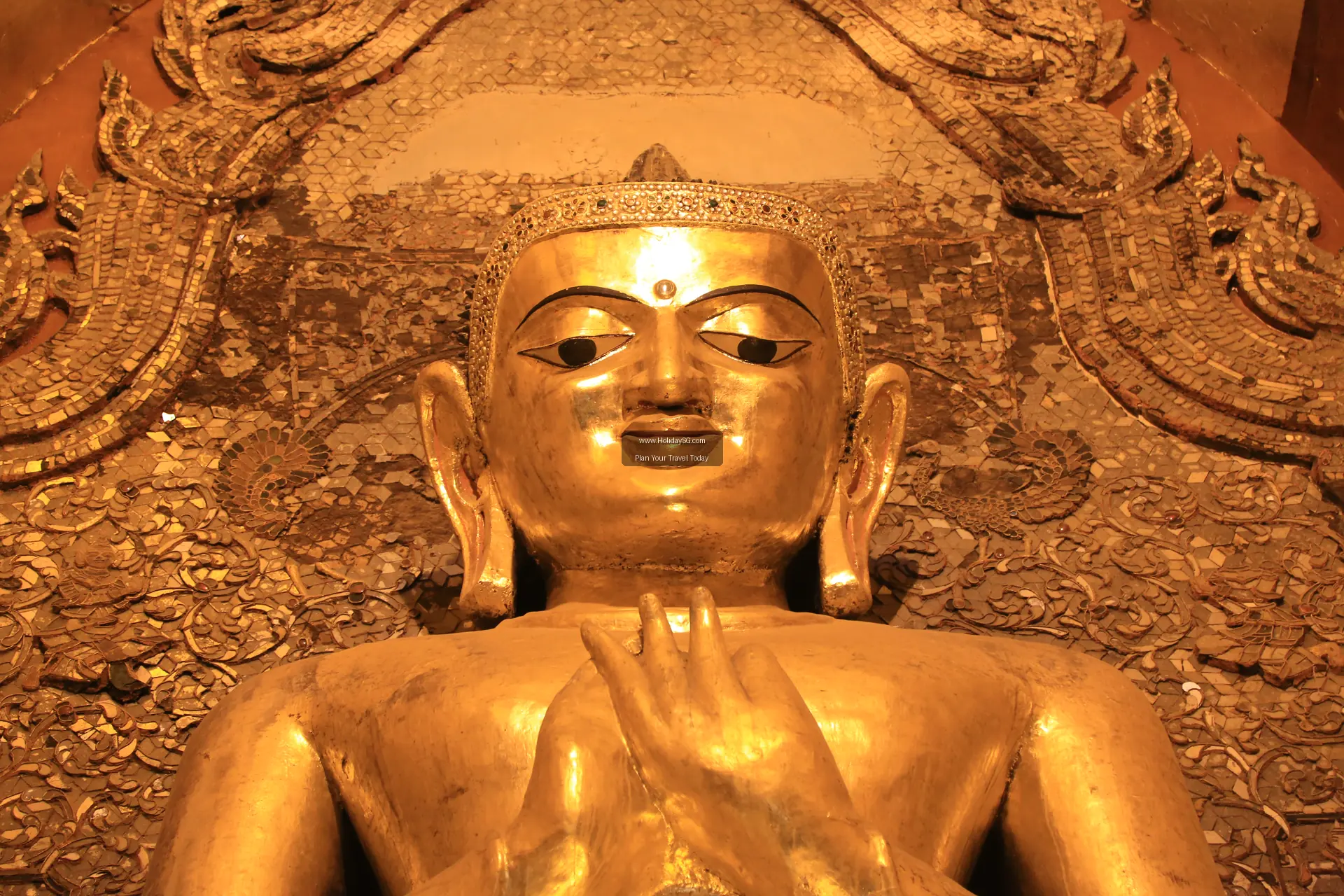 Pilgrims gathered at Ananda Temple in Bagan during the temple festival season