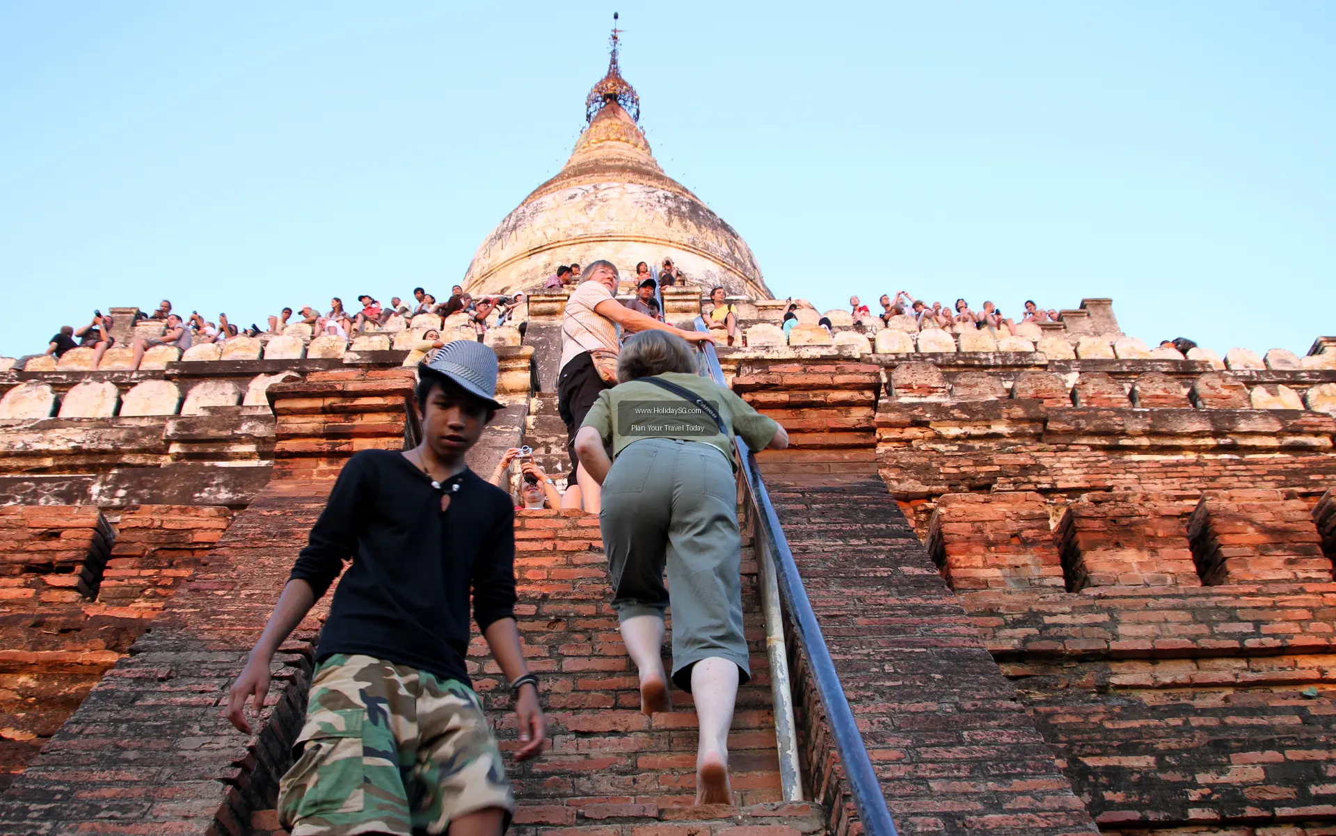Shwesandaw Pagoda, Myanmar – Where to Find Authentic Experiences