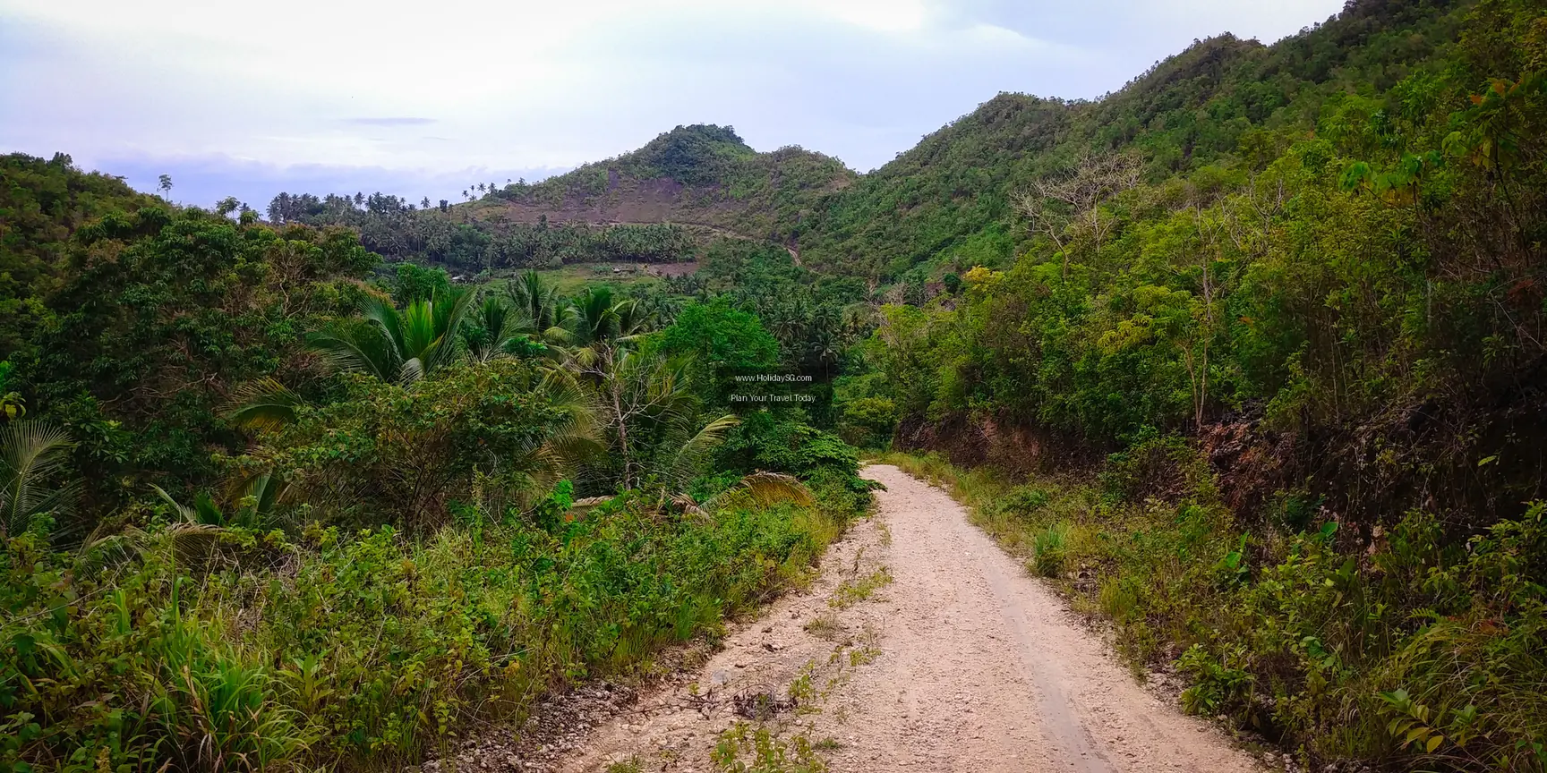 Kawasan Falls - Philippines | HolidaySG