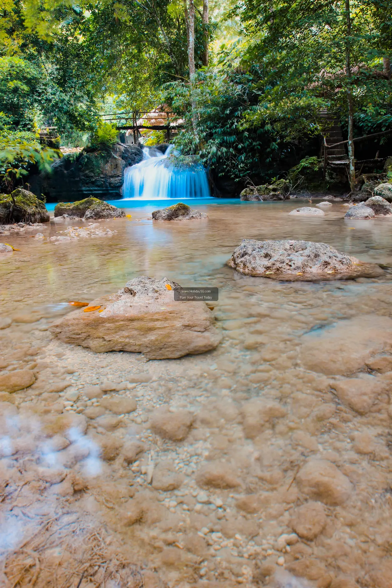 Kawasan Falls - Philippines | HolidaySG