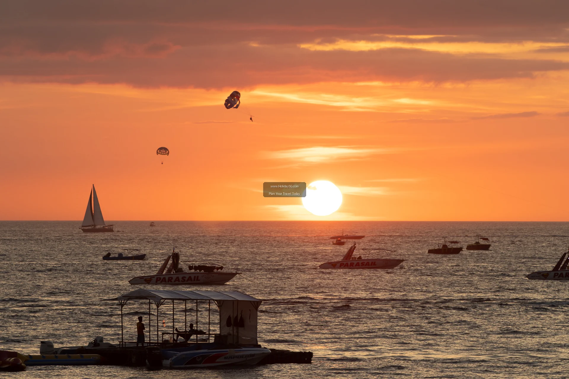 White Beach Boracay - Philippines | HolidaySG