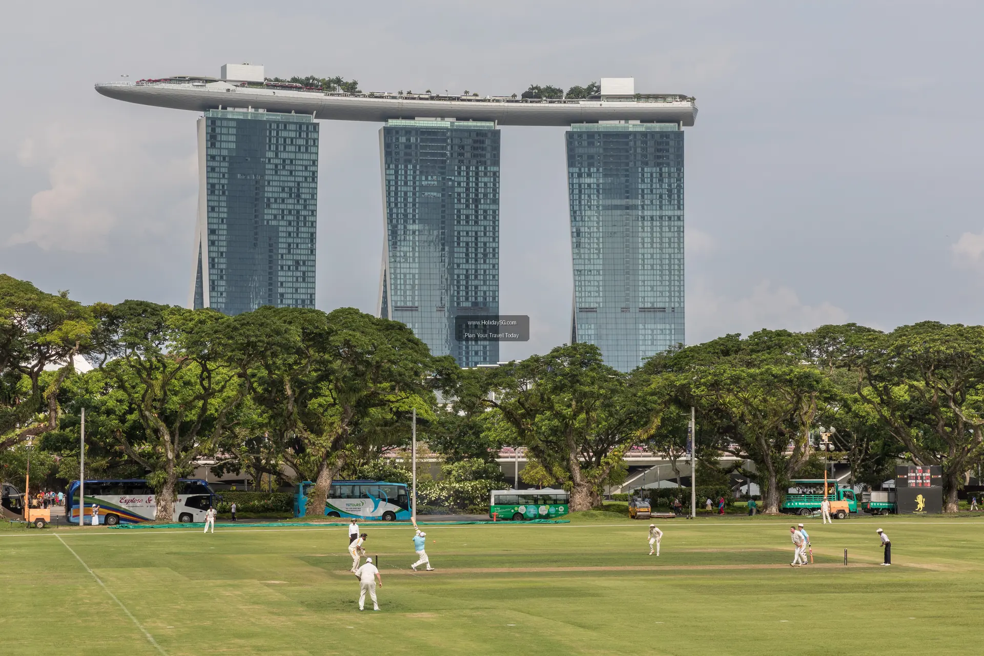 Marina Bay Sands - Singapore | HolidaySG